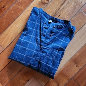 Uniqlo Granpa Collar Button Shirt